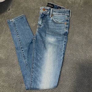 Lucky brand skinny jeans size 25